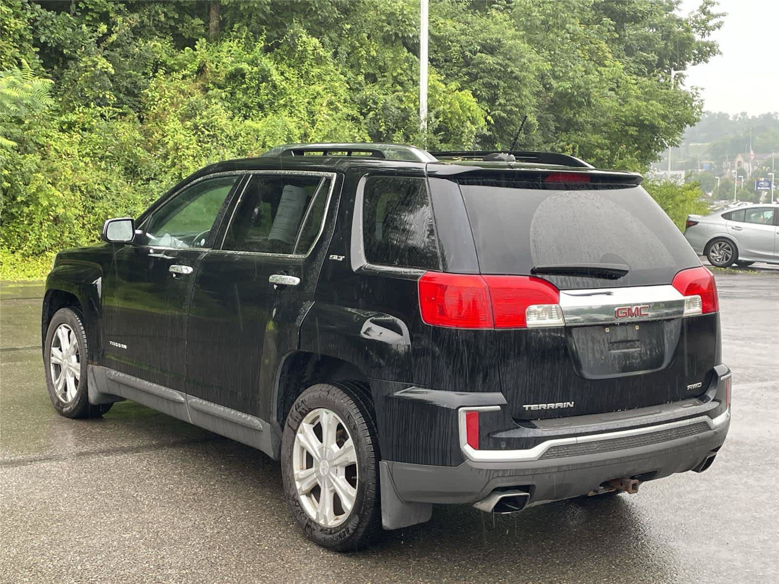 Used 2016 GMC Terrain SLT w/ Open Road Package AWD/4WD image 3
