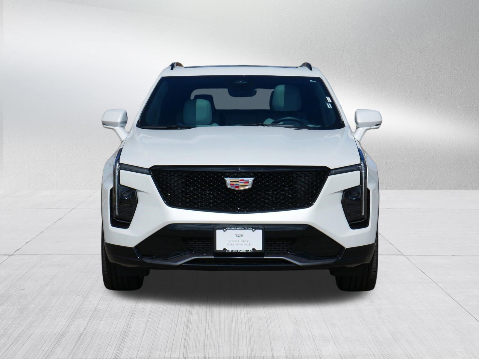 Certified 2024 Cadillac XT4 Sport AWD/4WD image 2