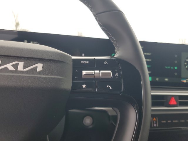 New 2026 Kia Sorento S FWD image 18