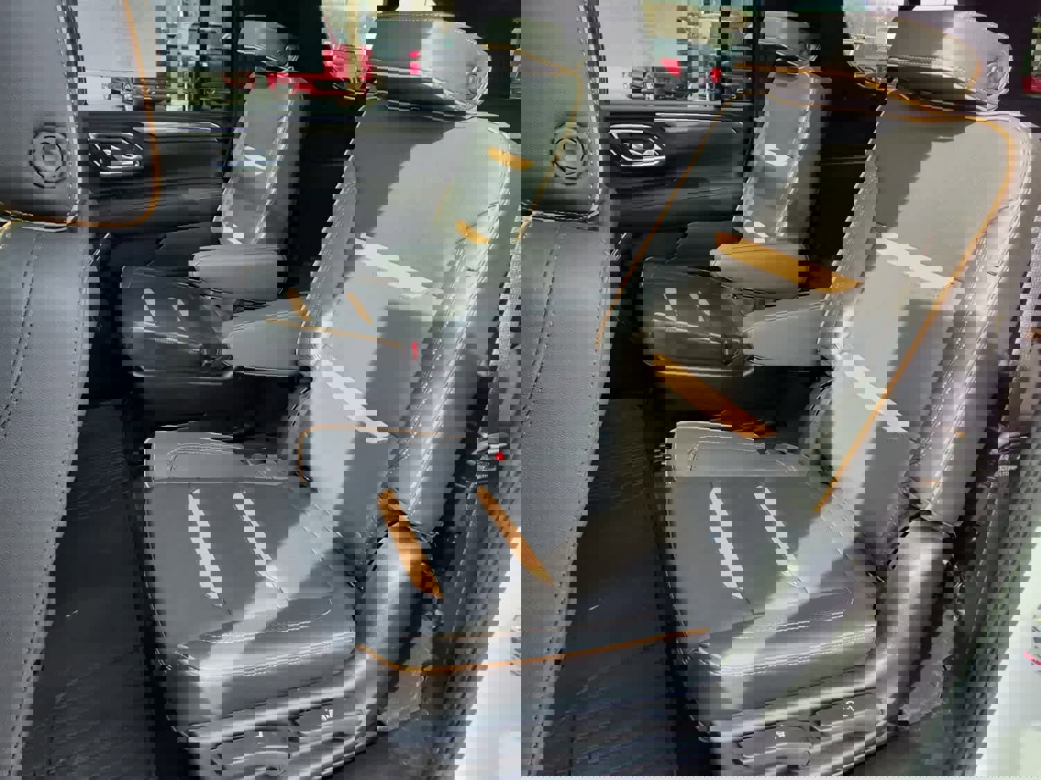 Used 2023 GMC Yukon XL AT4 w/ AT4 Premium Package image 10