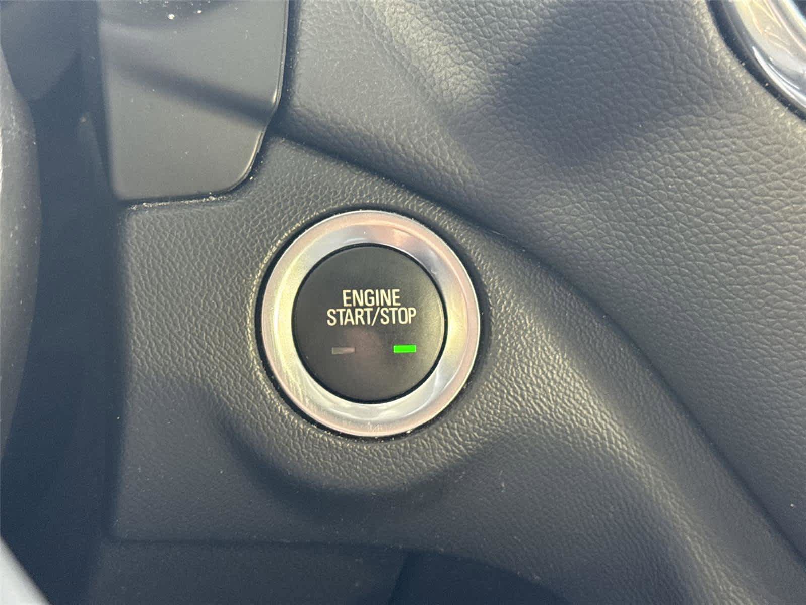 Certified 2023 Chevrolet Equinox LT AWD/4WD image 28