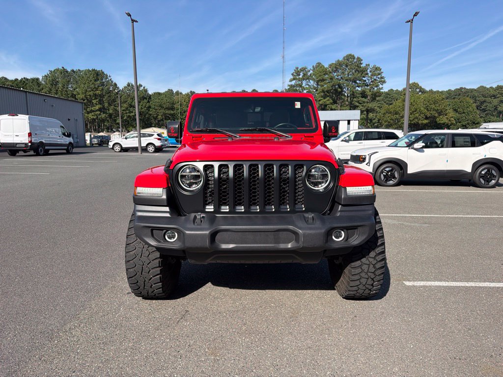 Certified 2022 Jeep Gladiator Overland w/ Popular Equipment Package AWD/4WD image 3
