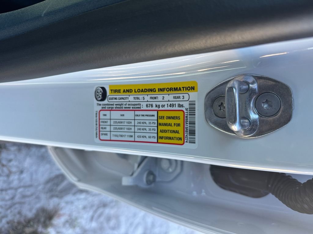 New 2025 Ford Maverick XL w/ Equipment Group 102A image 28