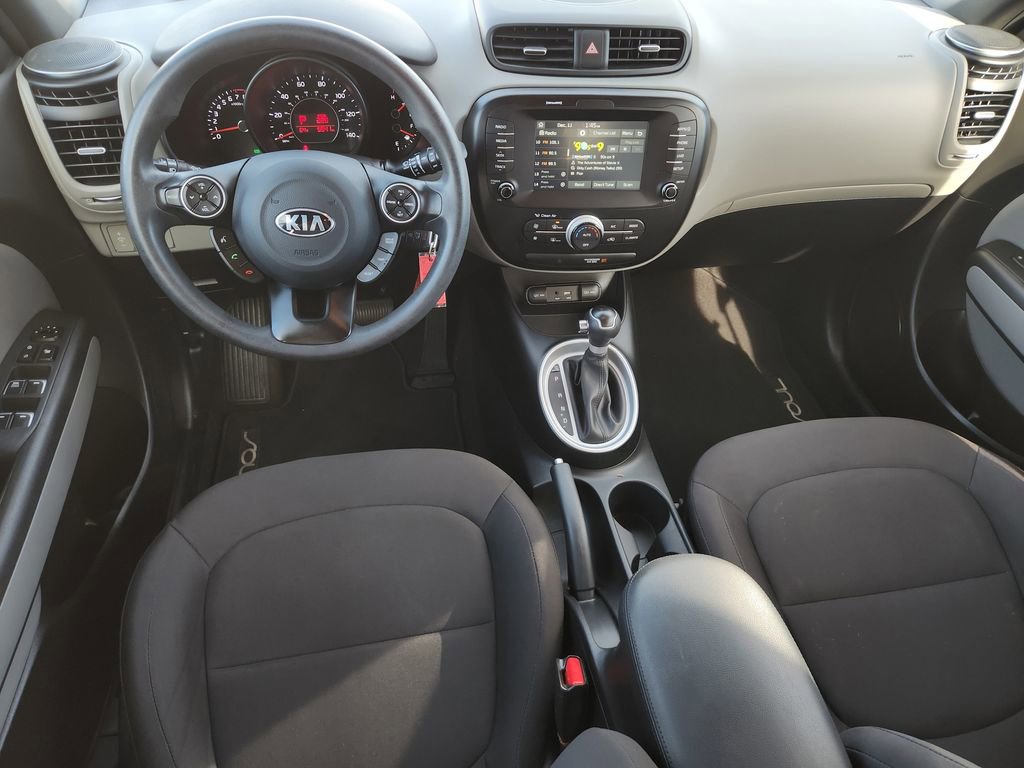 Used 2019 Kia Soul Base w/ Convenience Package image 31