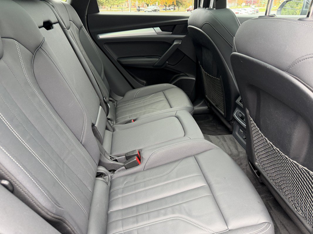 Used 2024 Audi Q5 2.0T Premium Plus w/ Premium Plus Package AWD/4WD image 23