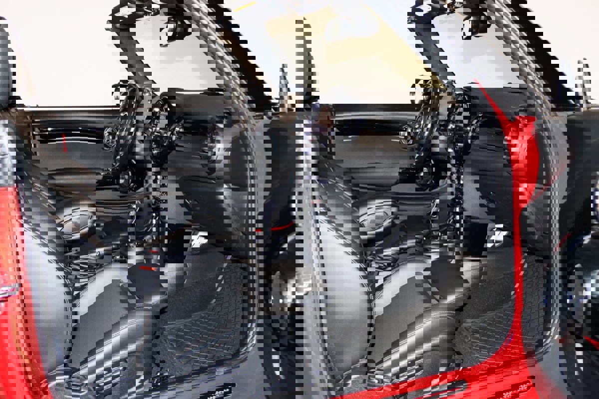 Used 2022 MINI Cooper John Cooper Works w/ Premium Package image 59