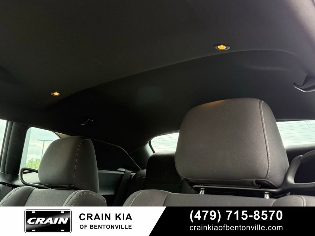 Used 2018 Dodge Challenger R/T w/ Performance Handling Group RWD image 21