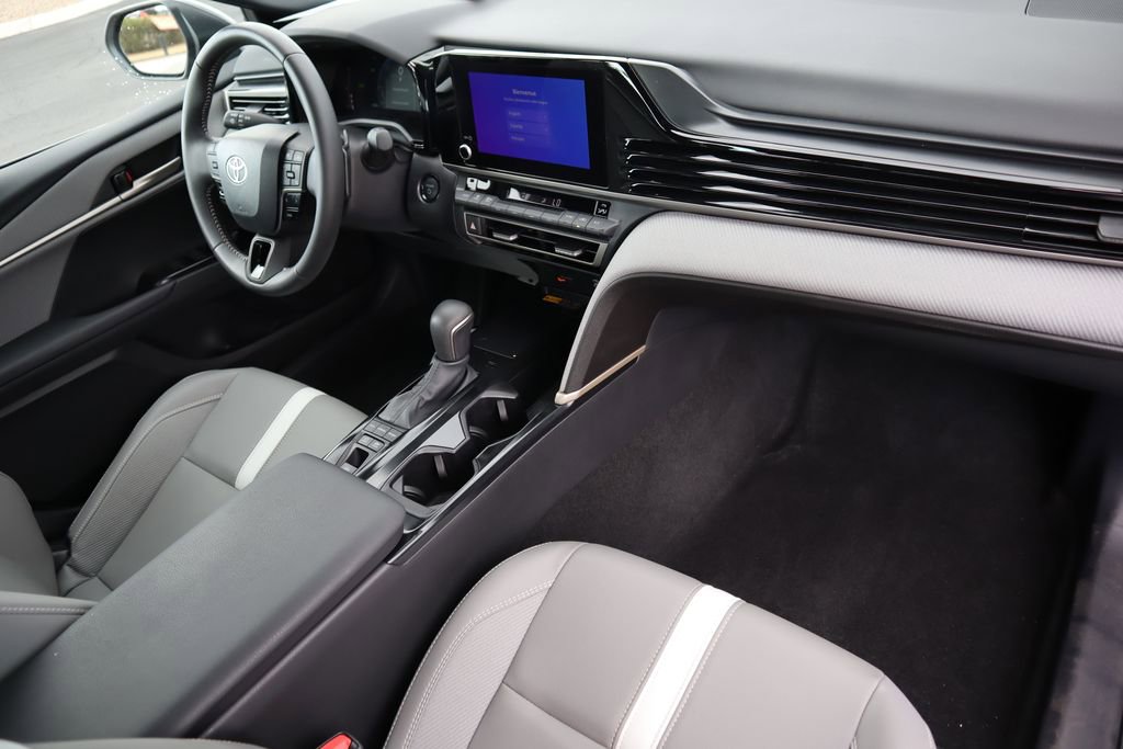 Certified 2025 Toyota Camry SE image 17