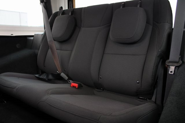 Used 2023 Jeep Wrangler Sport S image 5