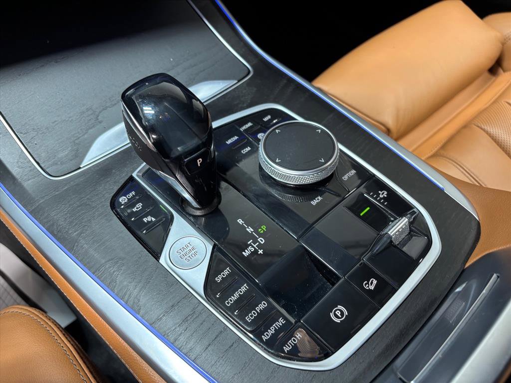 Used 2021 BMW X7 xDrive40i w/ M Sport Package image 15