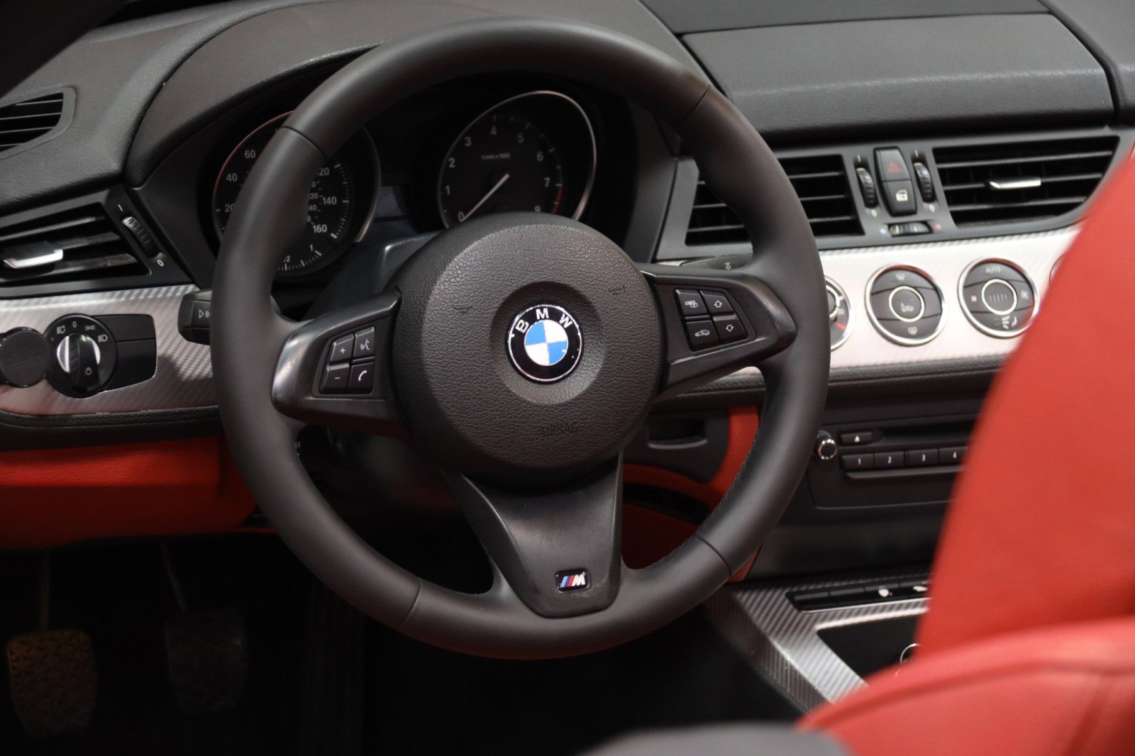 Used 2012 BMW Z4 sDrive28i w/ M Sport Pkg image 46