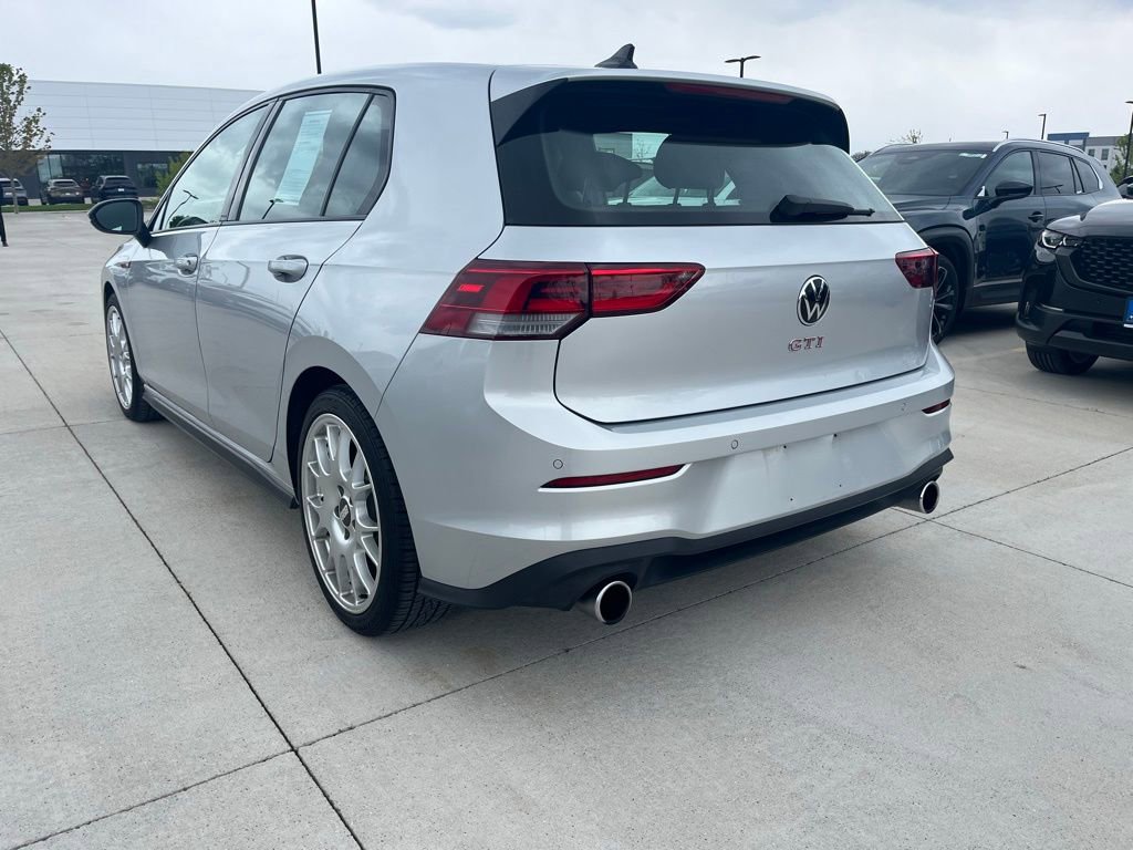 Used 2022 Volkswagen GTI SE FWD image 7