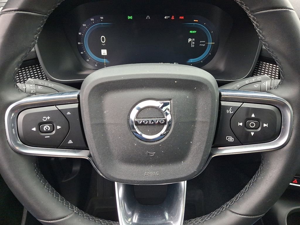 Used 2022 Volvo XC40 P8 Recharge Ultimate image 24