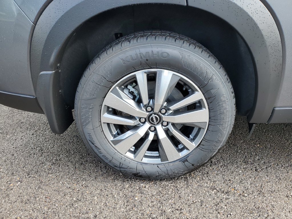 New 2026 Nissan Pathfinder SL FWD image 5
