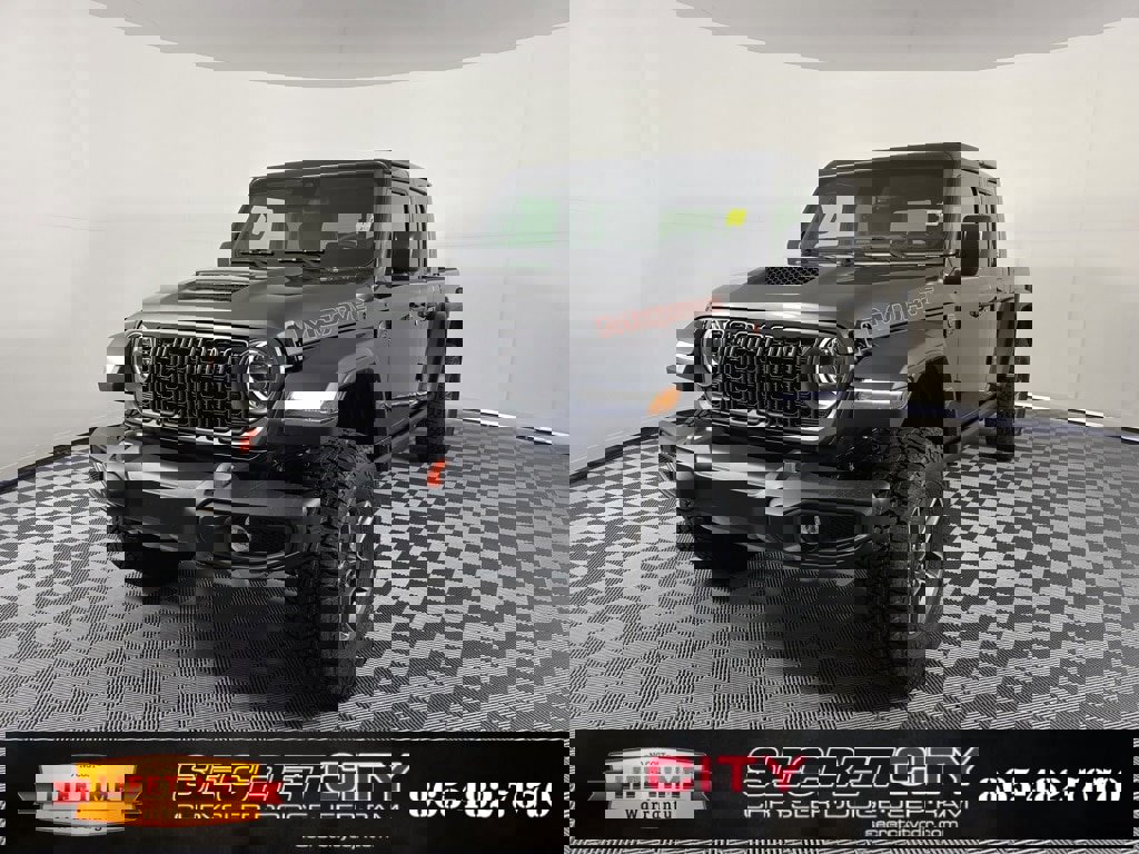 New 2025 Jeep Gladiator Mojave image 3