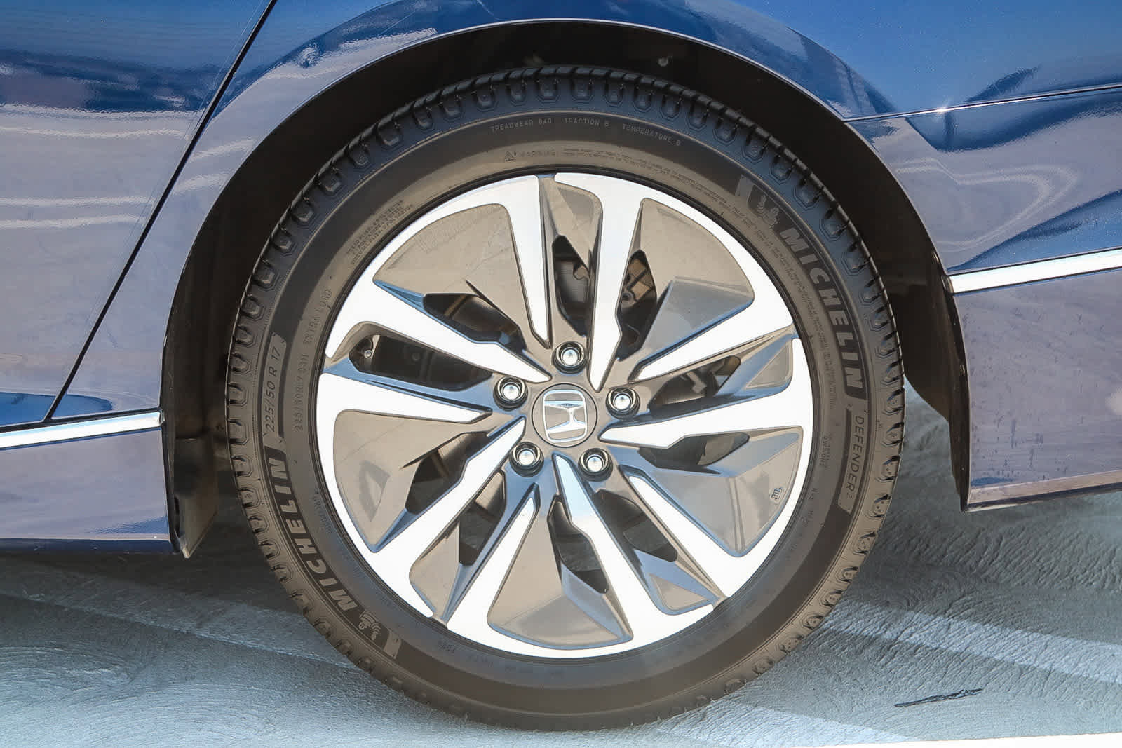 Used 2019 Honda Accord EX-L image 10