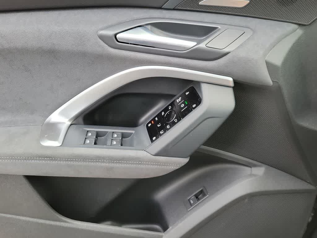 New 2026 Audi SQ5 Premium Plus AWD/4WD image 27