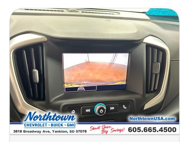 Used 2024 GMC Terrain SLE w/ Driver Convenience Package image 21