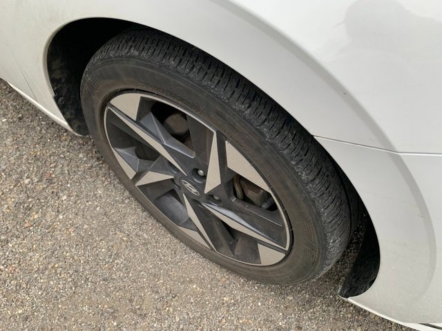 Certified 2023 Hyundai Elantra SEL w/ Convenience Package image 5