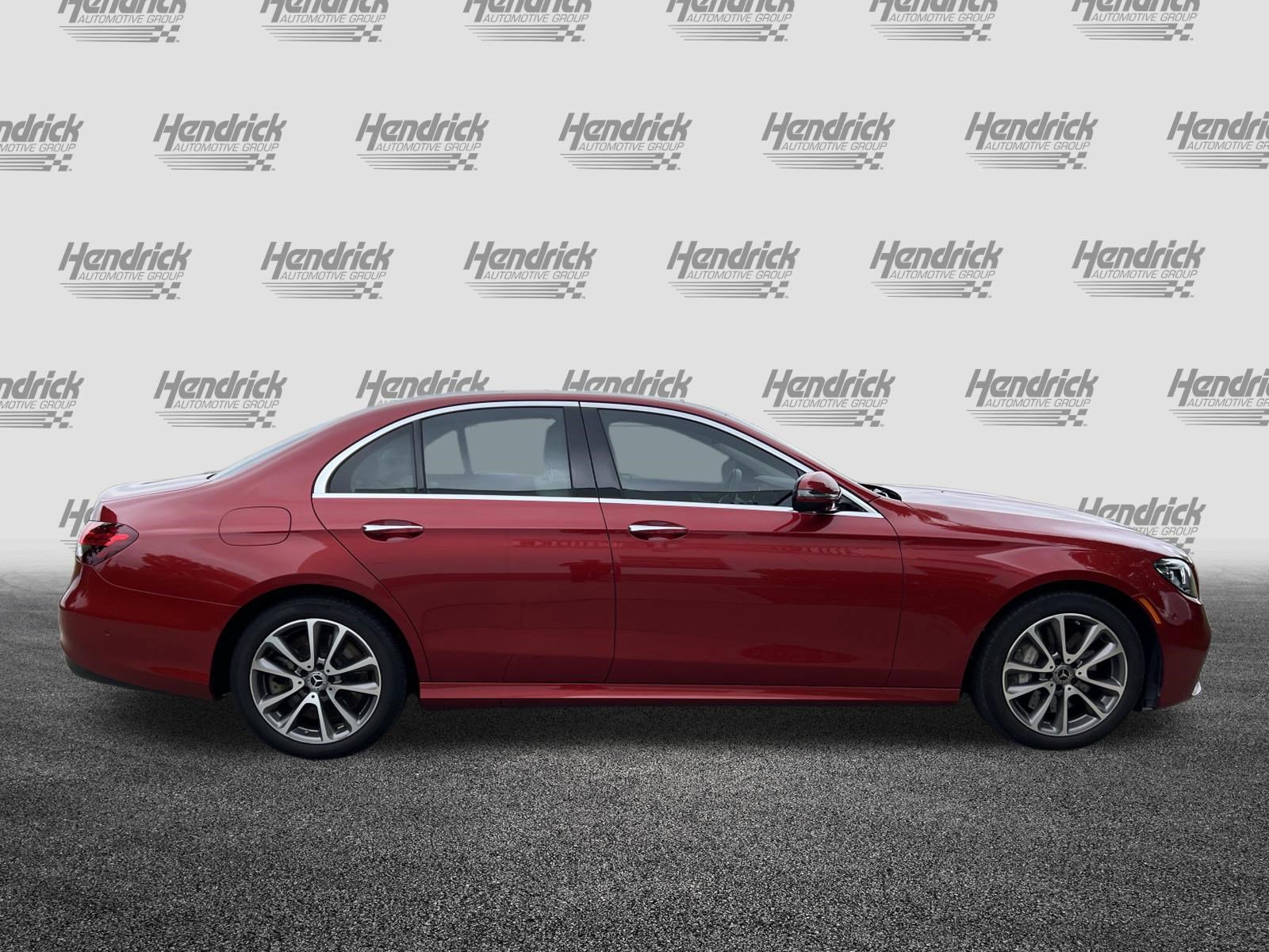 Used 2022 Mercedes-Benz E 450 4MATIC Sedan w/ Driver Assistance Package image 10