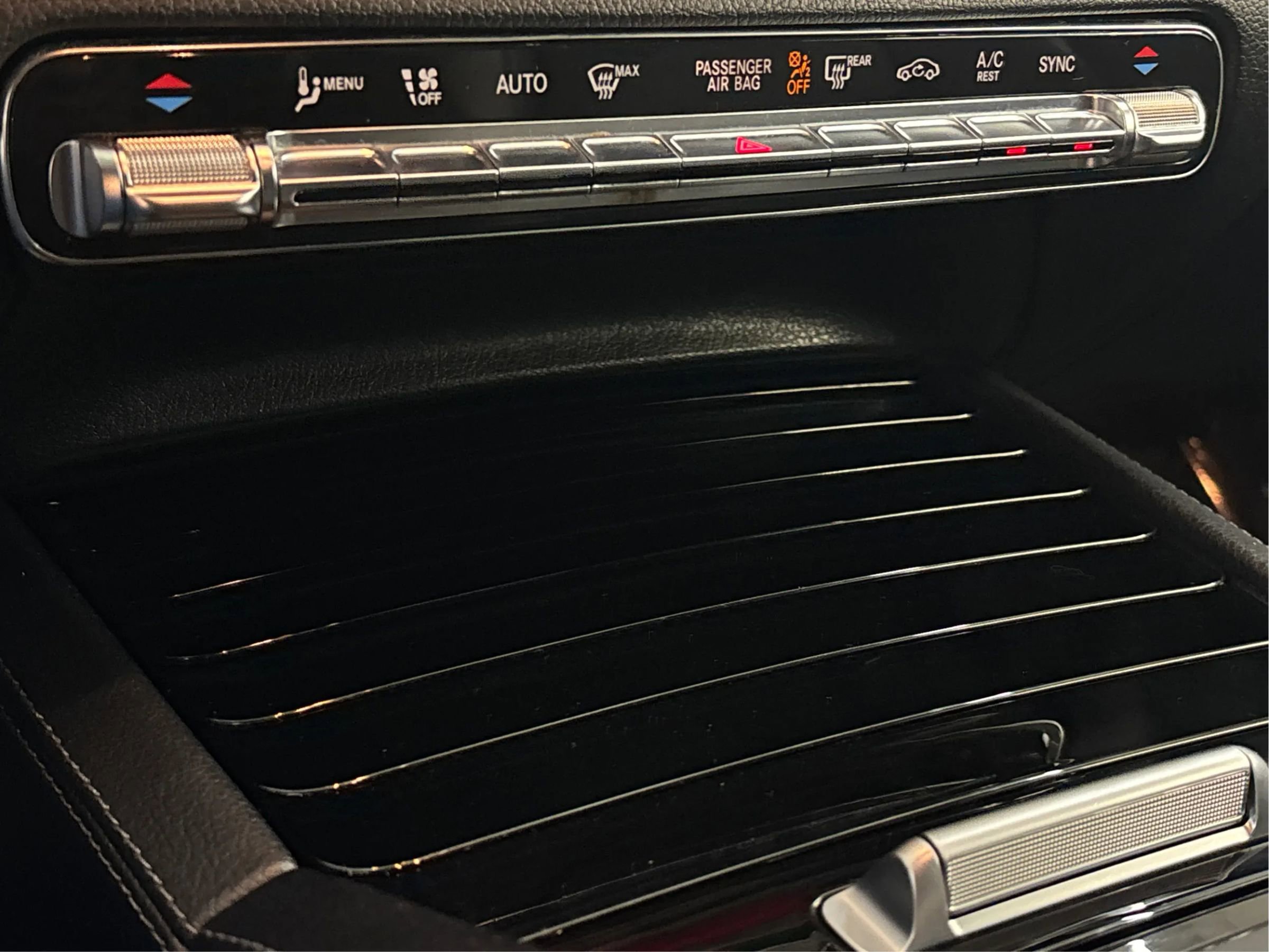 Used 2020 Mercedes-Benz GLS 450 4MATIC image 39