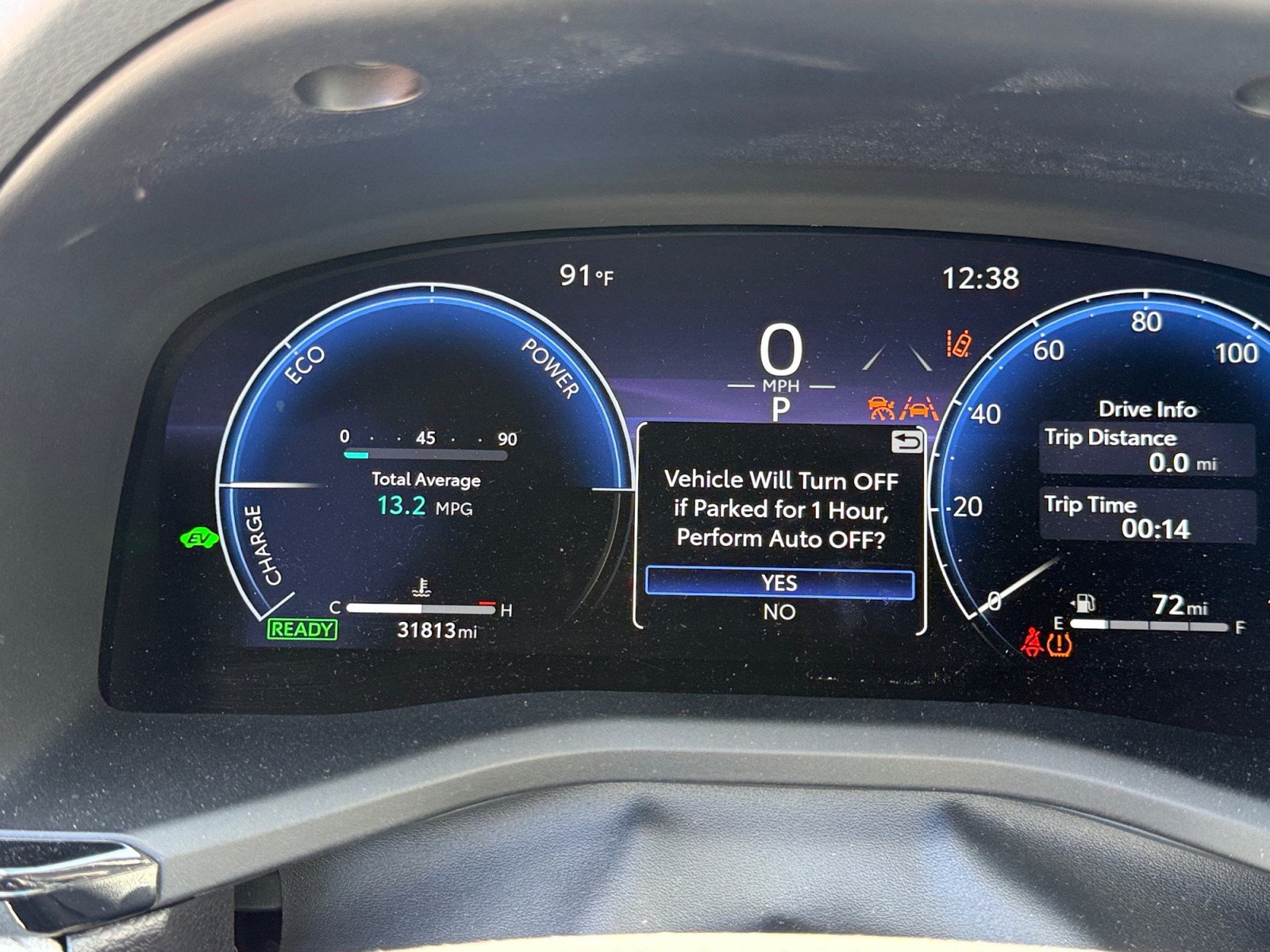Used 2025 Toyota Camry XLE AWD/4WD image 11