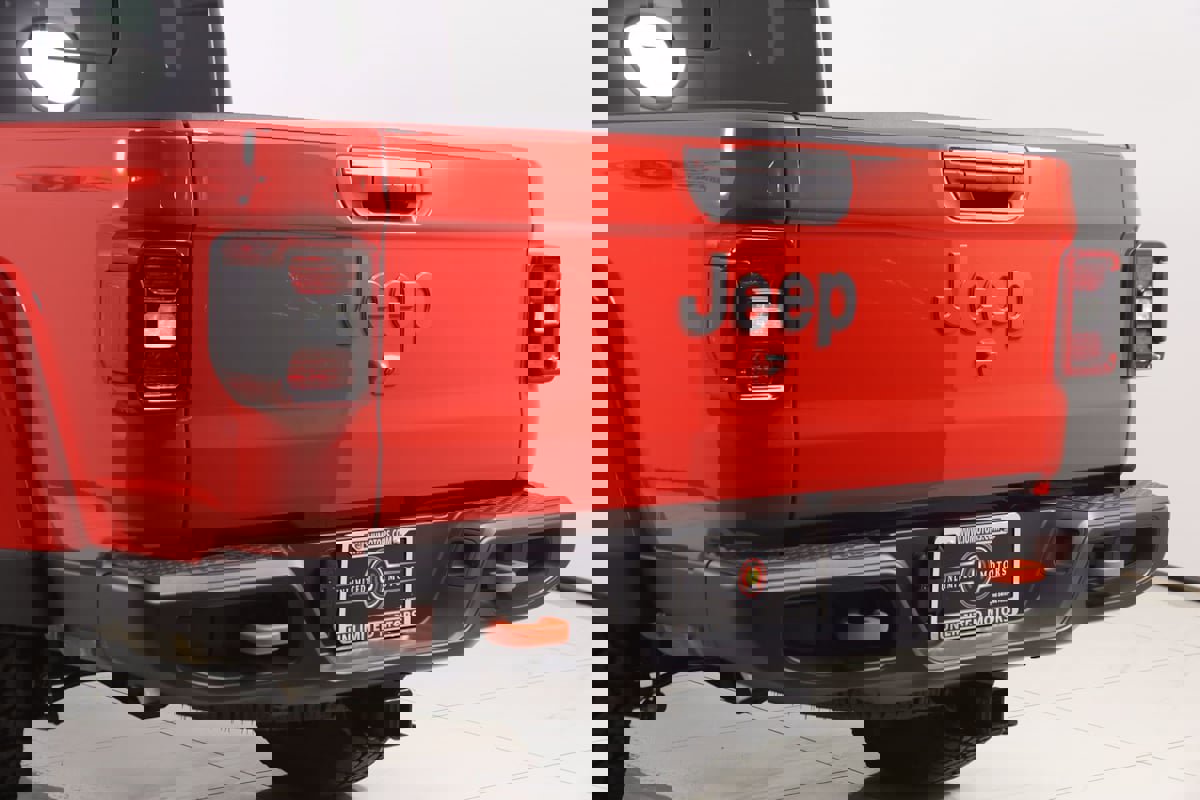 Used 2025 Jeep Gladiator Mojave image 22