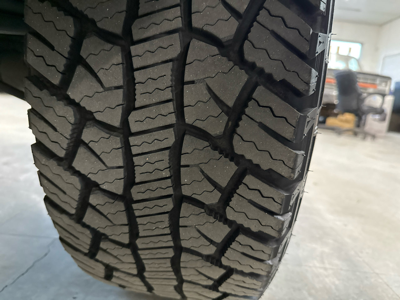 Used 2010 GMC Sierra 1500 SLE w/ Texas Edition image 56