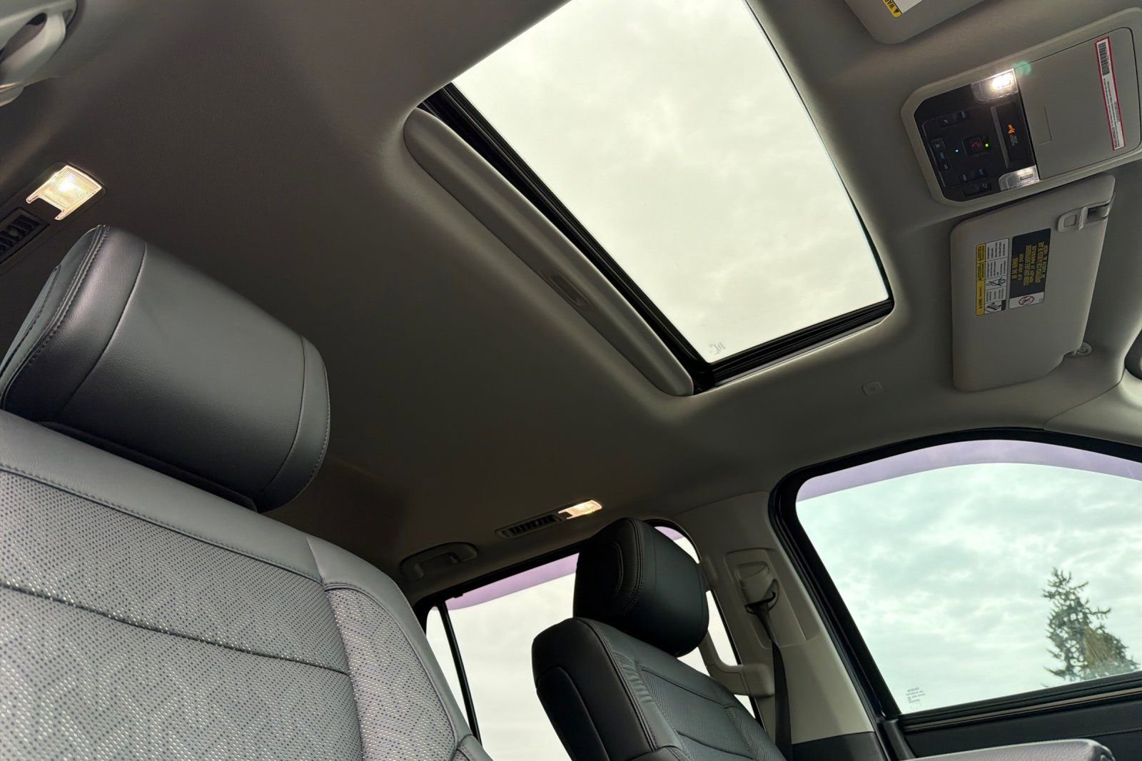Used 2024 Toyota Sequoia Limited w/ TRD Off-Road Package image 18
