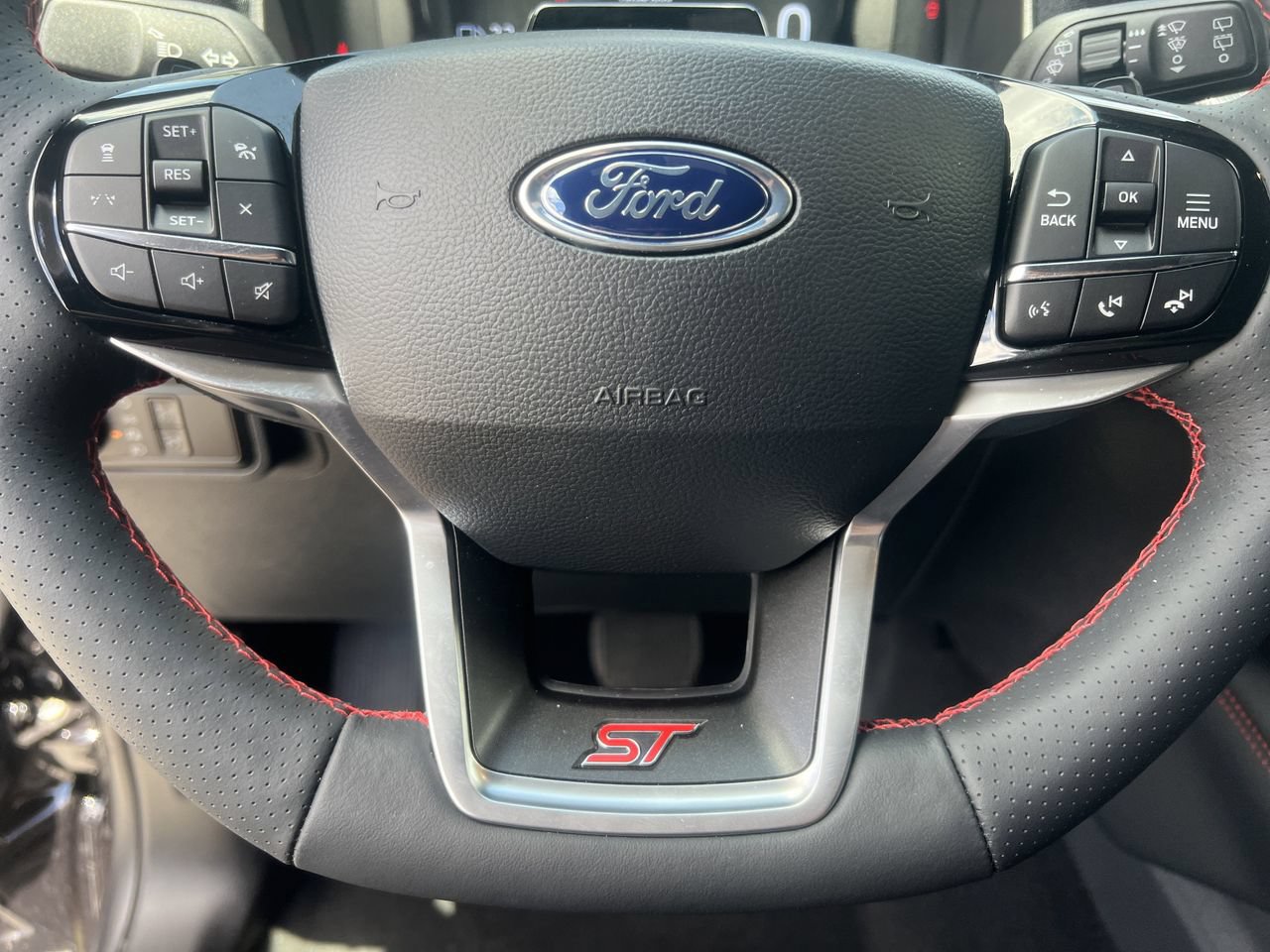 New 2026 Ford Explorer ST w/ Sun And Sound Package AWD/4WD image 9