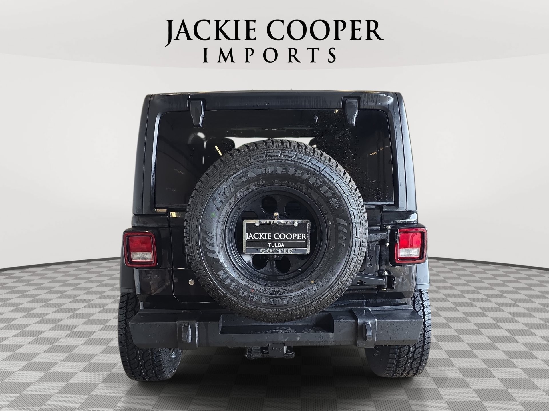 Used 2018 Jeep Wrangler Rubicon AWD/4WD image 6