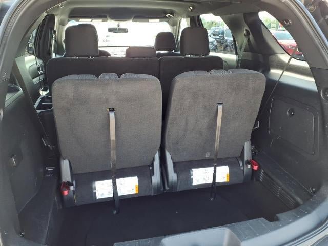 Used 2017 Ford Explorer XLT AWD/4WD image 18