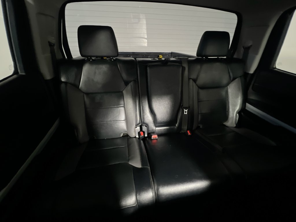 Used 2019 Toyota Tundra Limited w/ Limited Premium Package AWD/4WD image 25