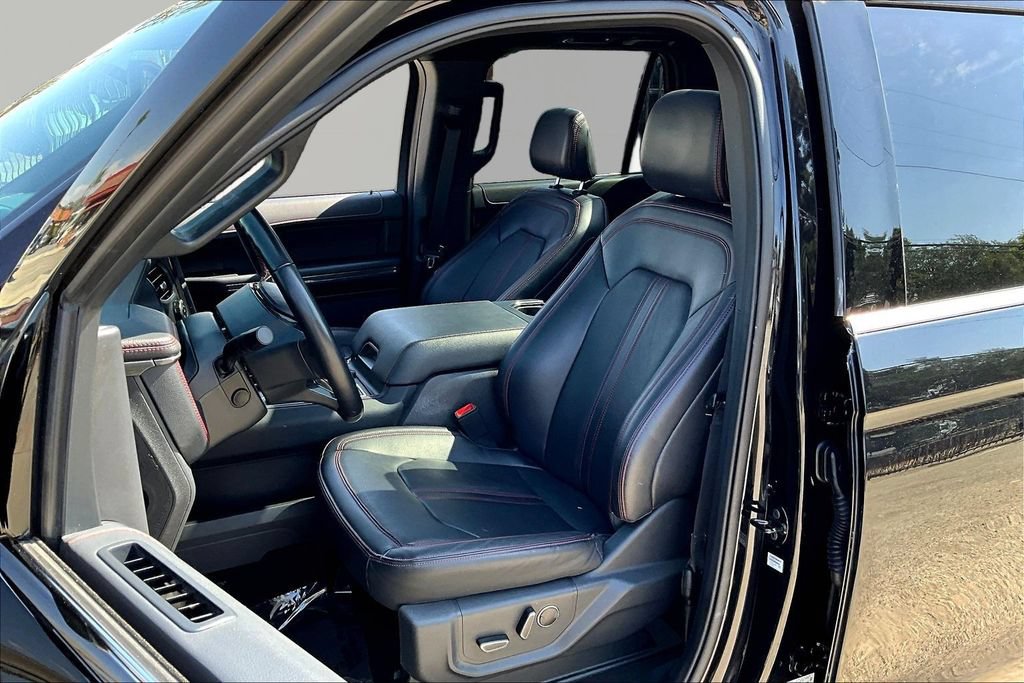 Used 2024 Ford Expedition Limited RWD image 22