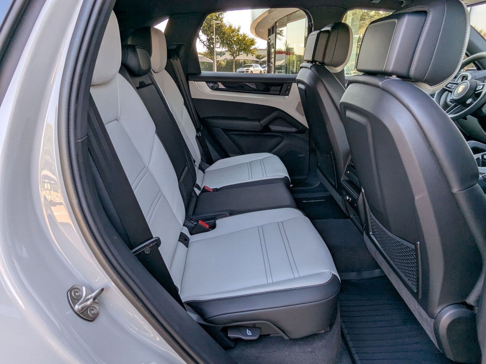 New 2026 Porsche Cayenne S image 24