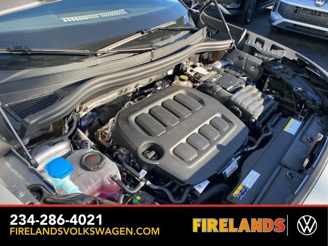 New 2025 Volkswagen Tiguan SE image 65