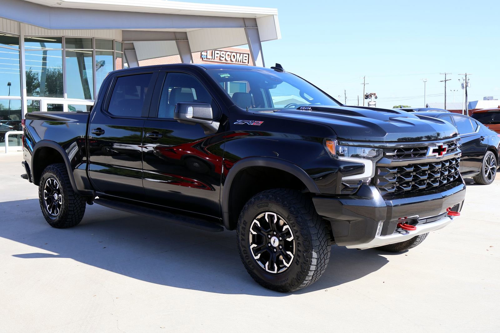 Used 2023 Chevrolet Silverado 1500 ZR2 w/ Technology Package AWD/4WD image 6
