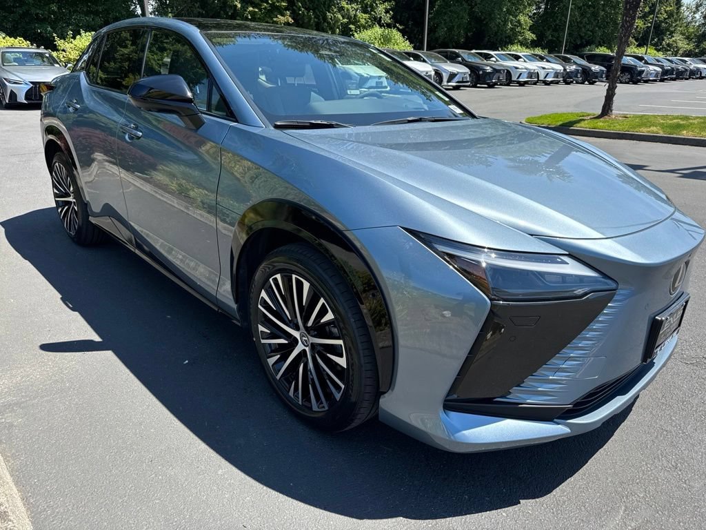 Certified 2023 Lexus RZ 450e Premium w/ Cold Area Package AWD/4WD image 8