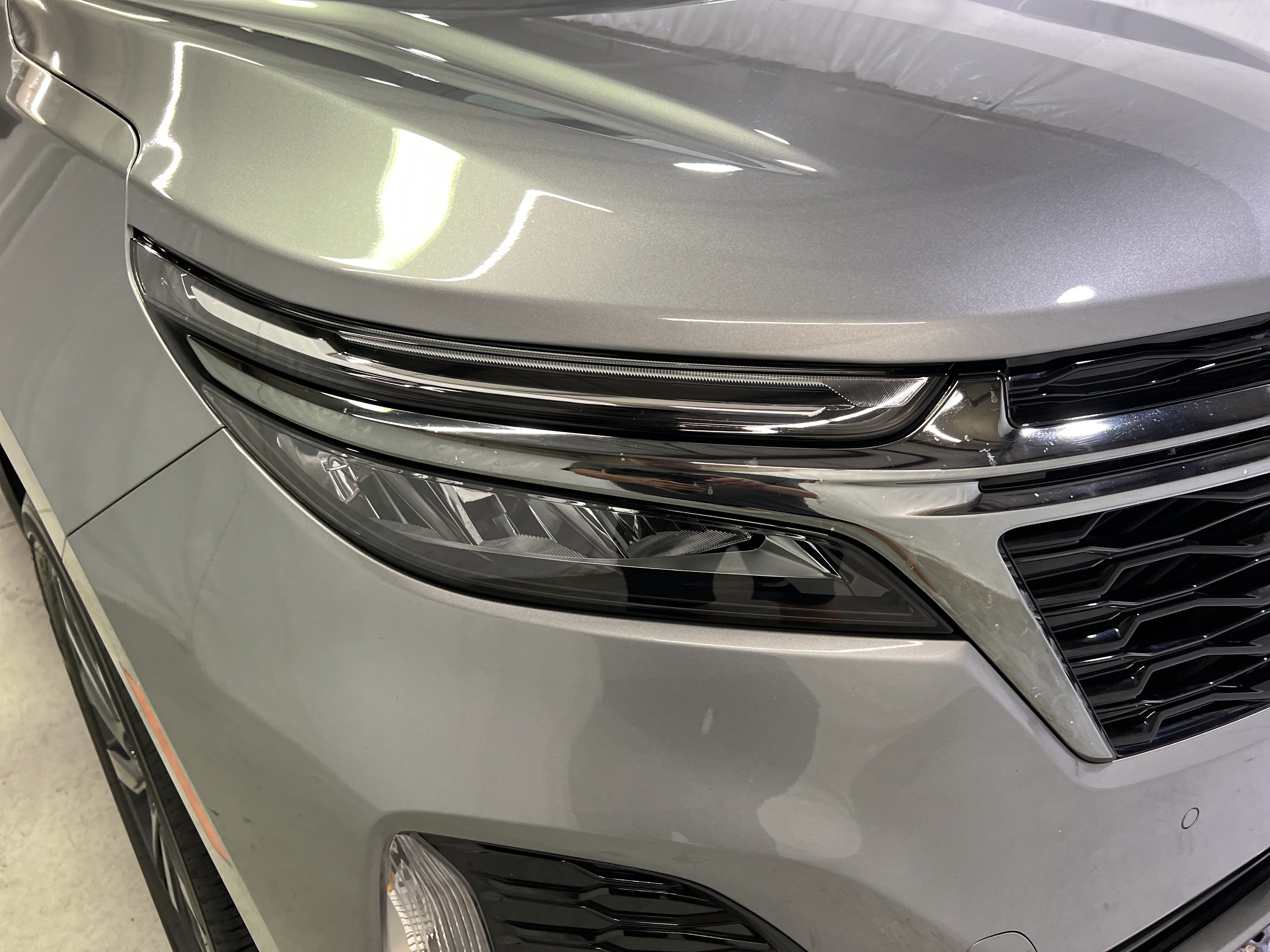 Used 2023 Chevrolet Equinox RS AWD/4WD image 5