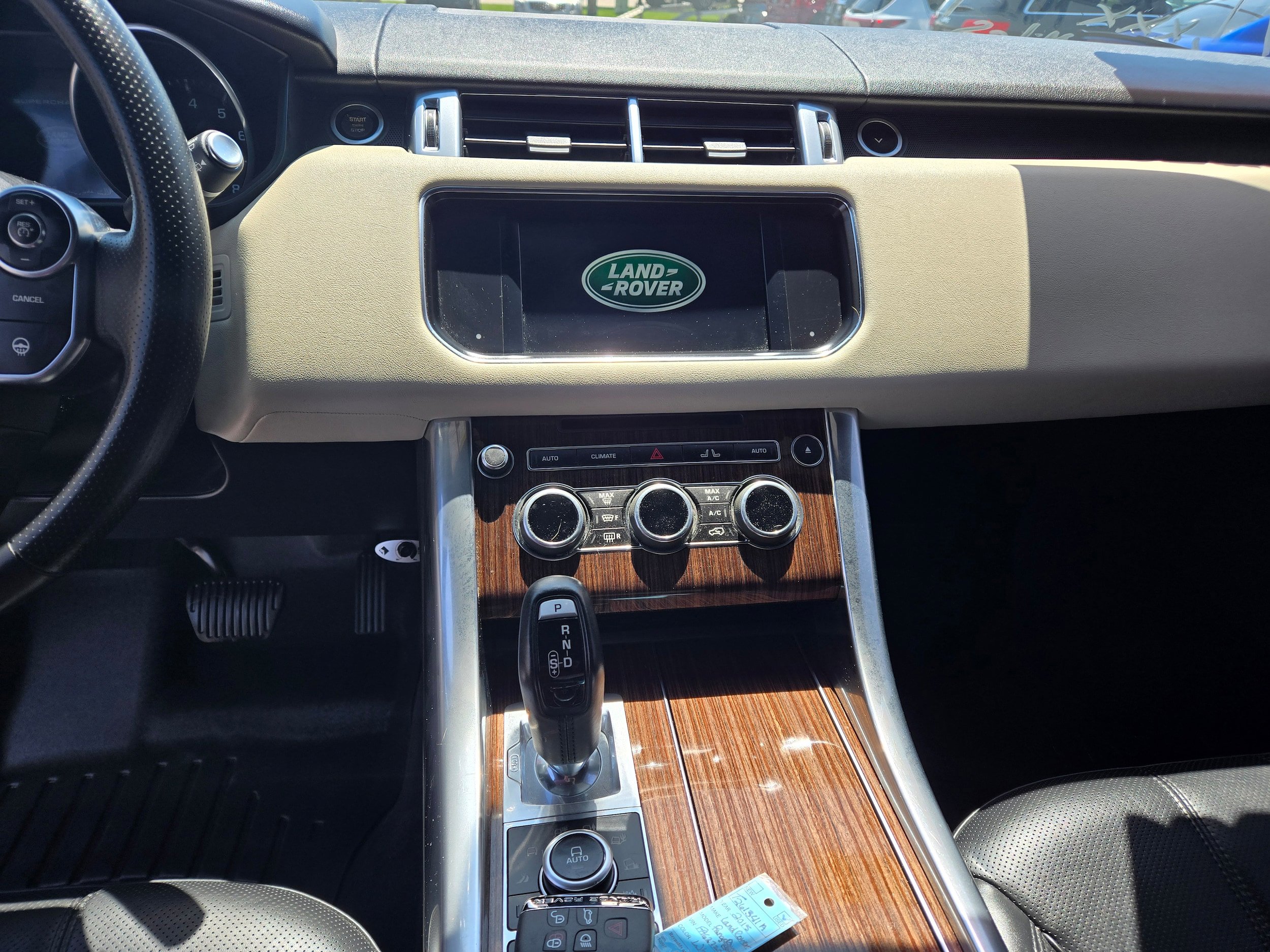 Used 2015 Land Rover Range Rover Sport Supercharged AWD/4WD image 7
