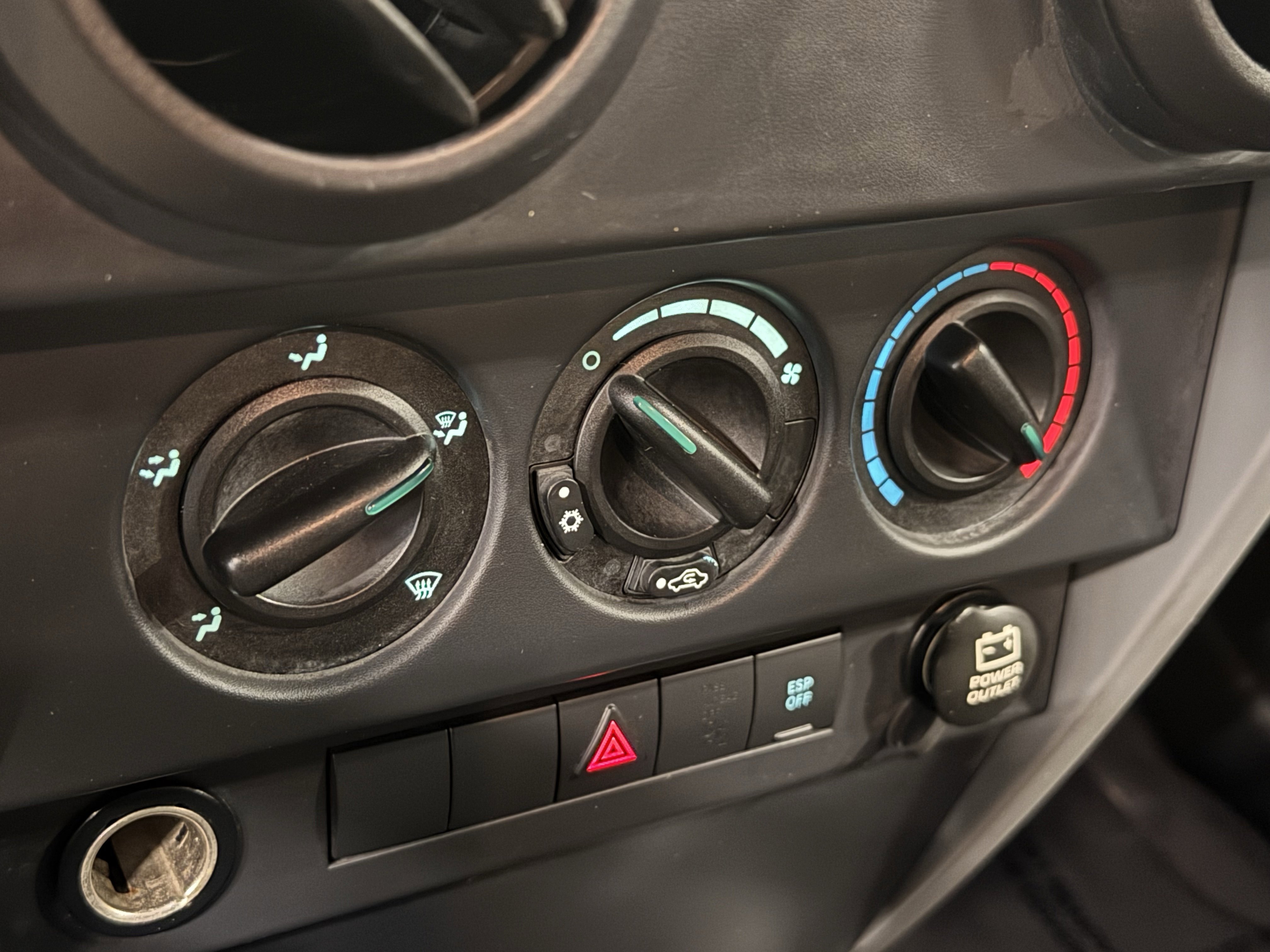 Used 2007 Jeep Wrangler X image 8