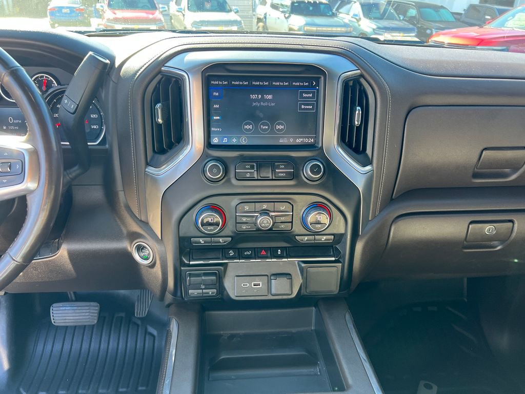 Used 2022 Chevrolet Silverado 2500 LT w/ Convenience Package image 21