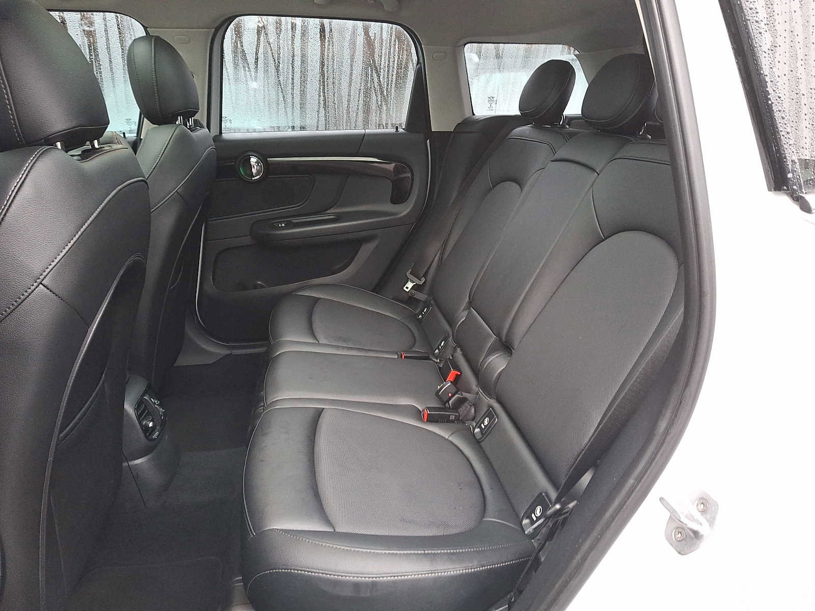 Used 2019 MINI Cooper Countryman S w/ Premium Package image 7