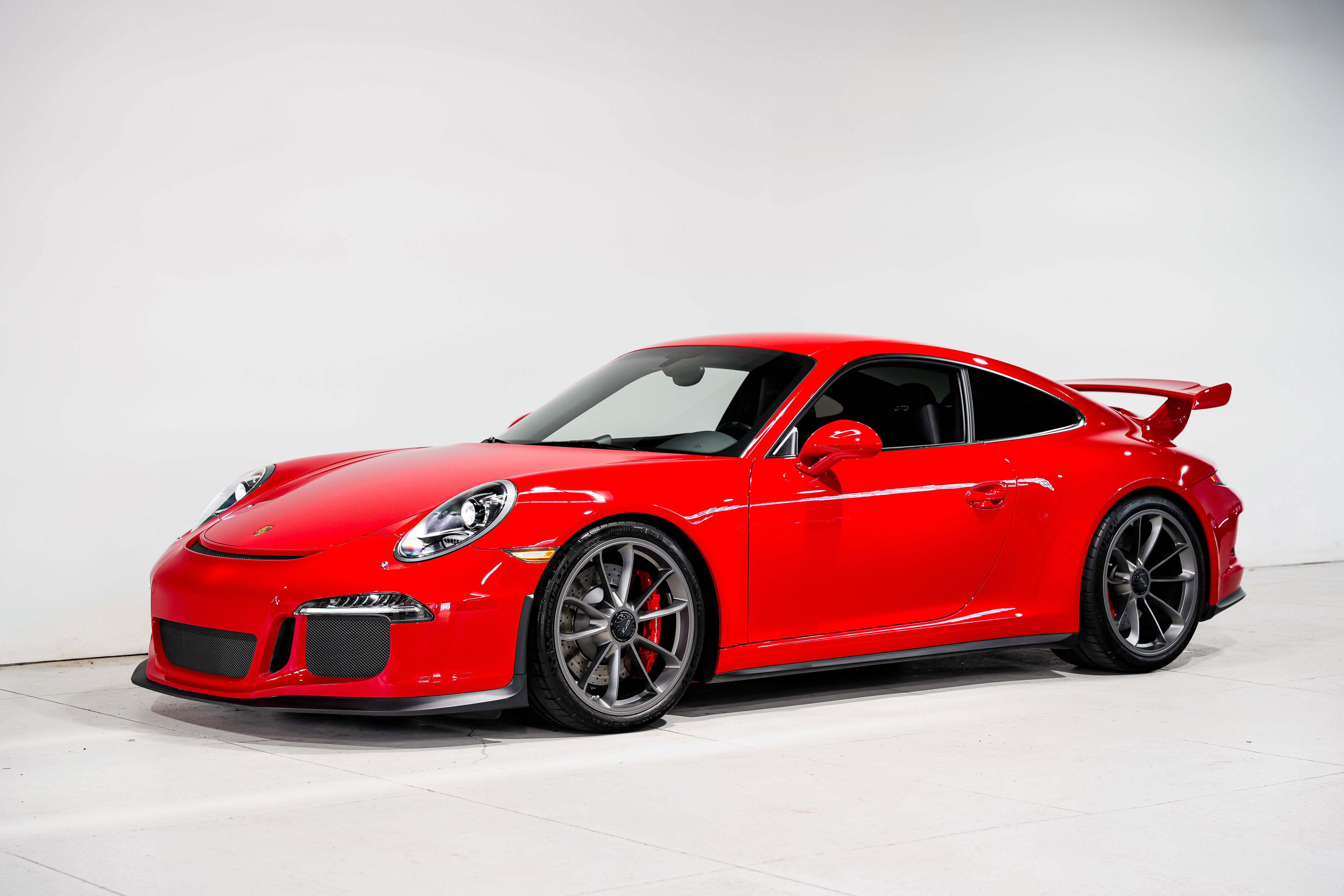 Used 2015 Porsche 911 GT3 image 6