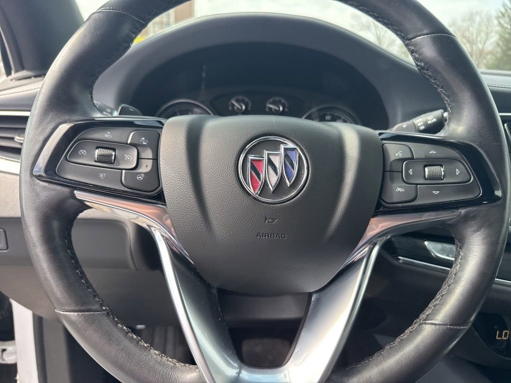 Used 2022 Buick Enclave Essence w/ Sport Touring Edition image 21