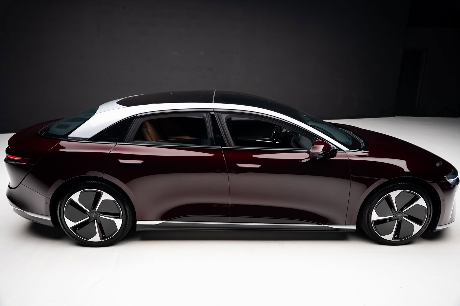 Used 2023 Lucid Air Touring AWD/4WD image 35