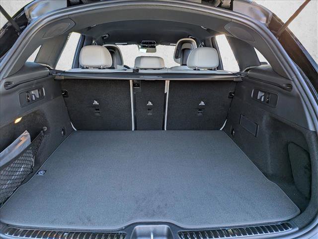 Used 2026 Mercedes-Benz GLC 300 image 5