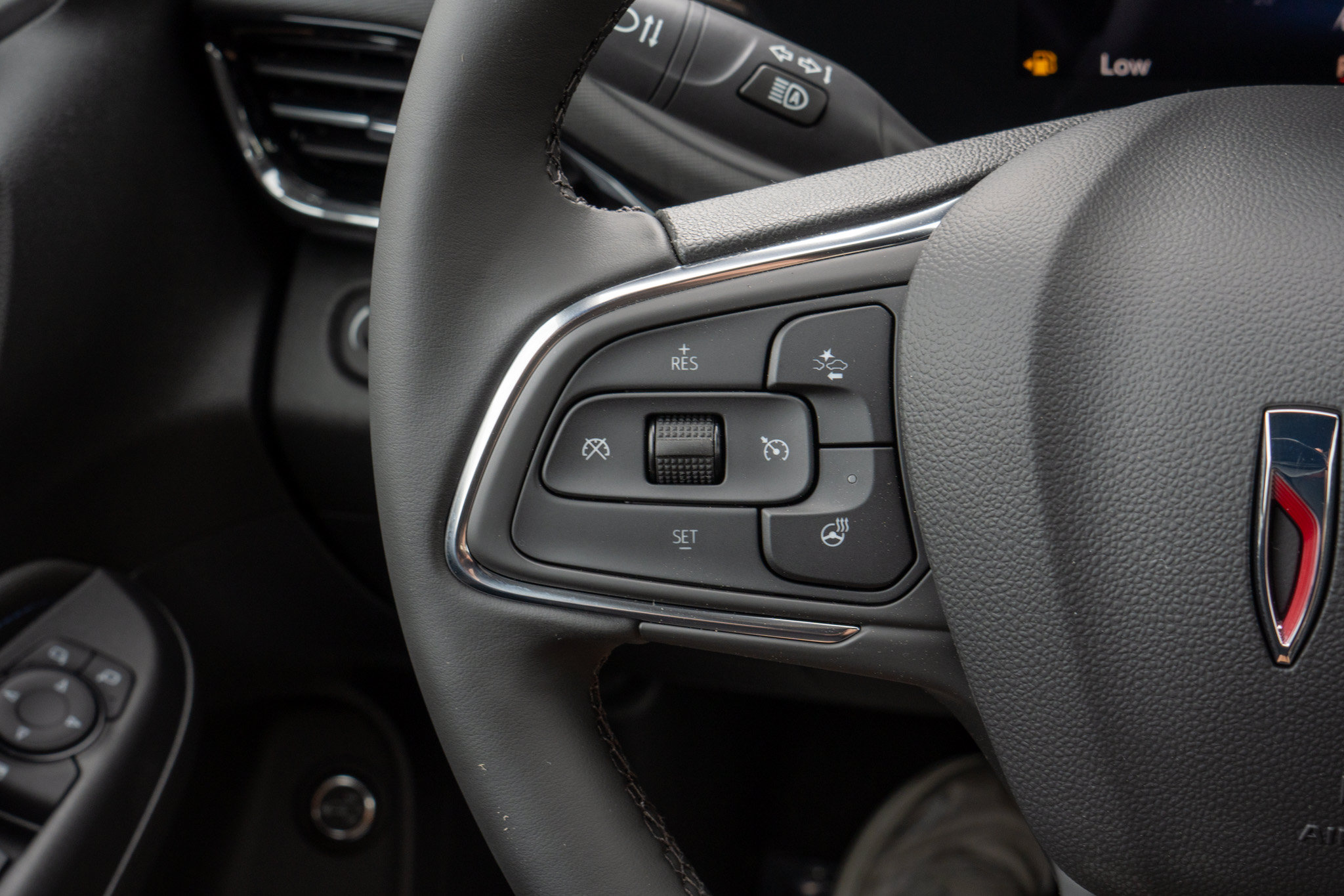 New 2026 Buick Envista Sport Touring w/ Convenience I Package FWD image 25