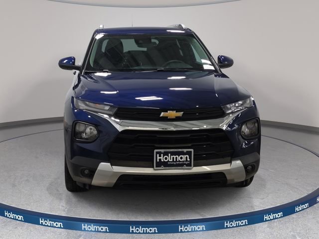 Used 2023 Chevrolet TrailBlazer LT w/ Convenience Package AWD/4WD image 3