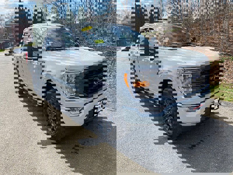 Used 2023 Ford F150 XLT w/ Equipment Group 302A High image 3